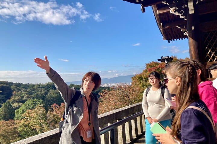 Kiyomizu Temple and Backstreets of Gion, Half Day Group Tour — photo 10