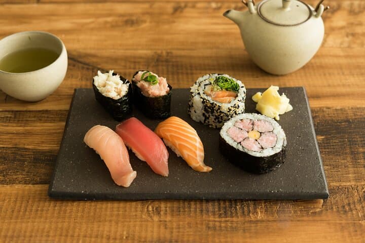 Kid-Friendly Sushi Making Class in Tokyo (English-Led) — photo 9