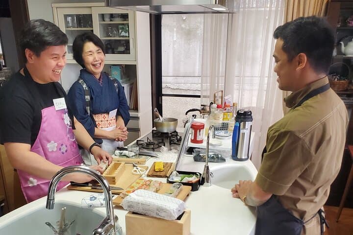 3 Hours Washoku Cooking Class & Tea ceremony experience — photo 12