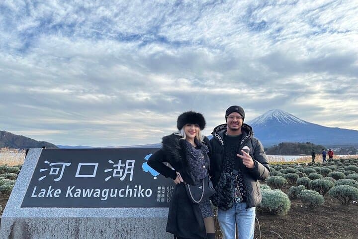Private Mount Fuji and Hakone City Tour In luxury car from Tokyo — photo 3