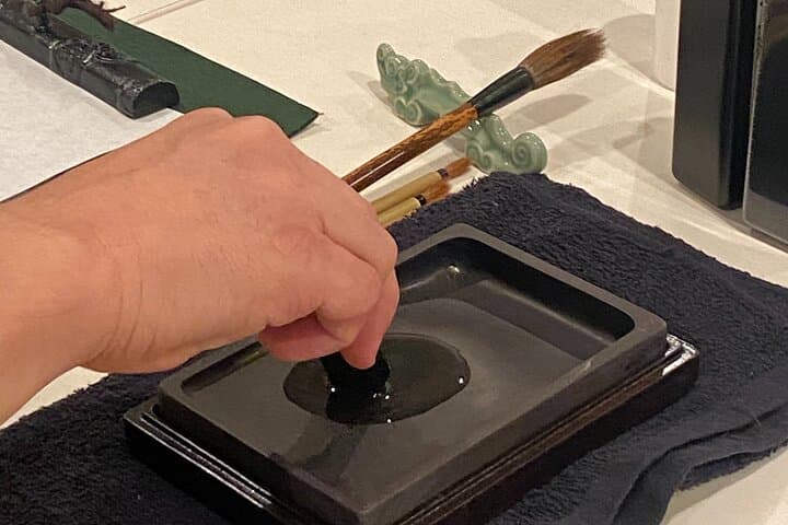 Japanese Calligraphy Experience in Osaka — photo 4