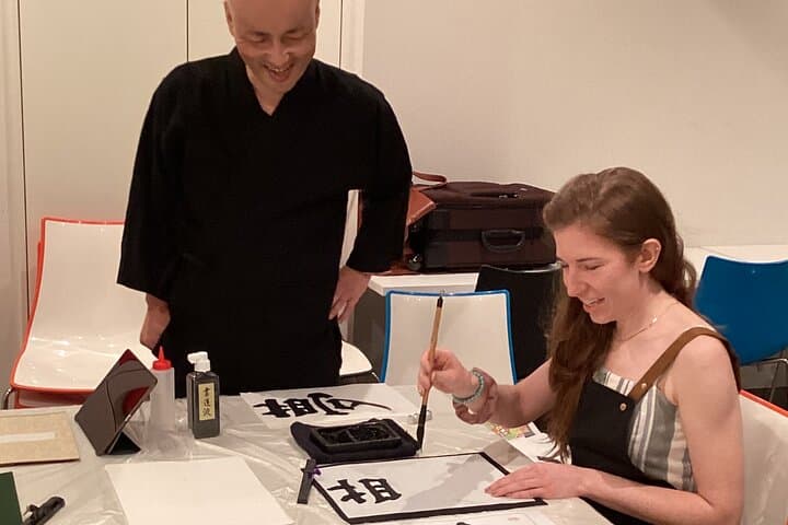 Japanese Calligraphy Experience in Osaka — photo 10