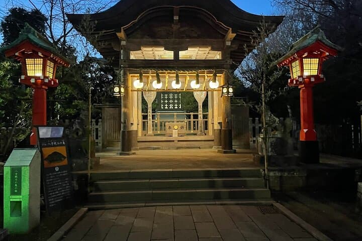 Hiking Tour in Enoshima with a Local Guide — photo 4