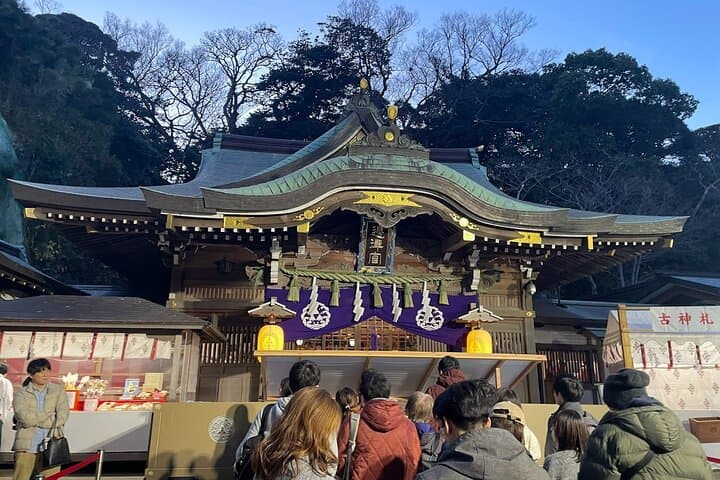 Hiking Tour in Enoshima with a Local Guide — photo 6