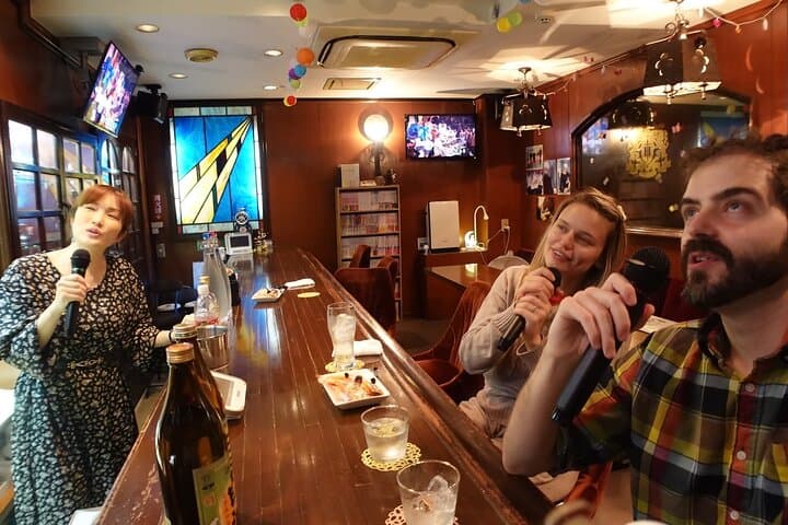 3 Hours Private Food and Walking Tour to Snack Bar in Nakasu — photo 2