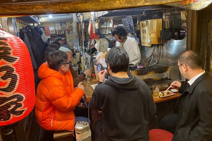 Tokyo Shinjuku Japanese Local Bar Hopping and Food Tour — photo 2