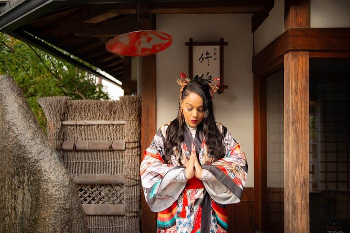 A Privately Guided Photoshoot in Beautiful Kyoto by a Pro — photo 7