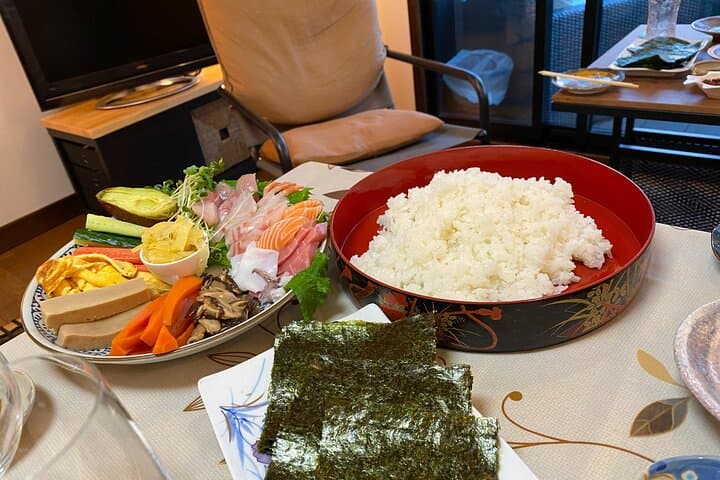 Japanese Cooking Class in Tokyo with a Local Chef Chieko — photo 9