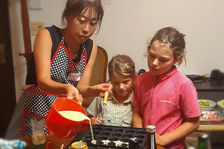 Japanese Cooking Class in Tokyo with a Local Chef Chieko — photo 1