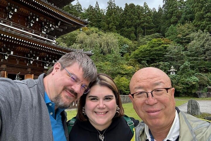 Hirosaki 6hr Private Tour with Government-Licensed Guide — photo 9