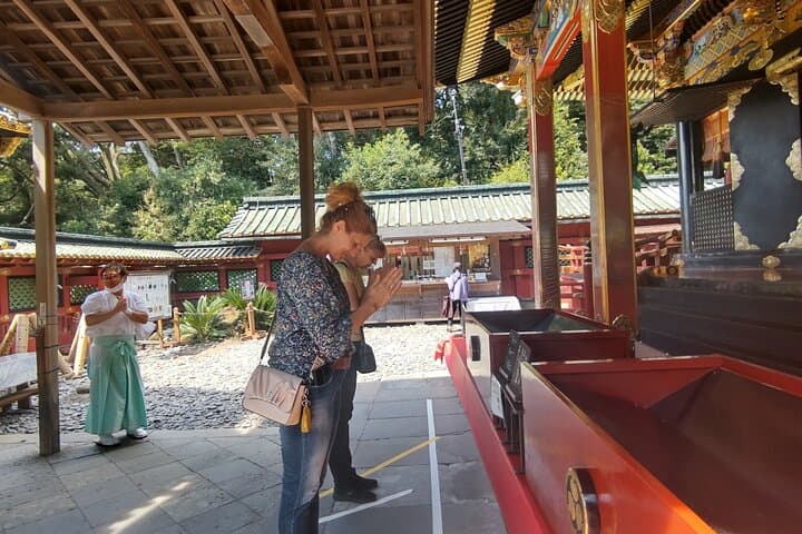 Kunozan Toshogu Shrine to Miho Matsubara / V-G — photo 3