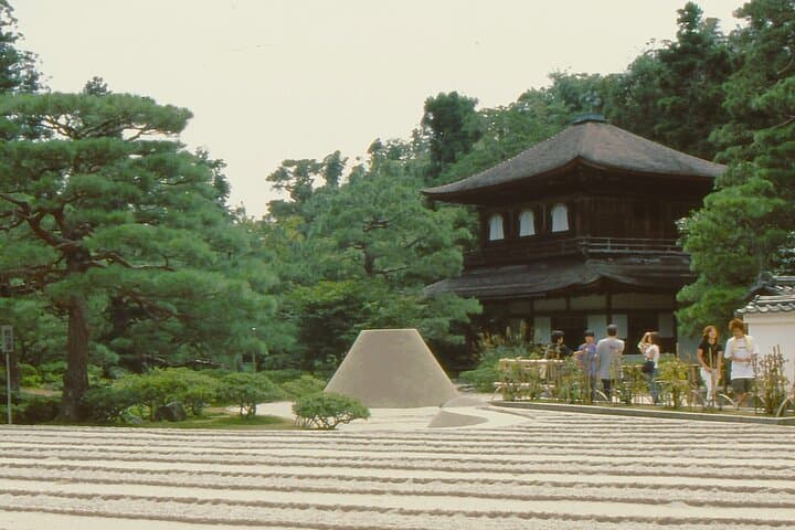 Kyoto in a Day by eBike: The Best Bits Tour (East Course) — photo 5