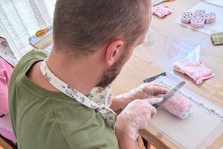 2 hours sushi class — photo 16