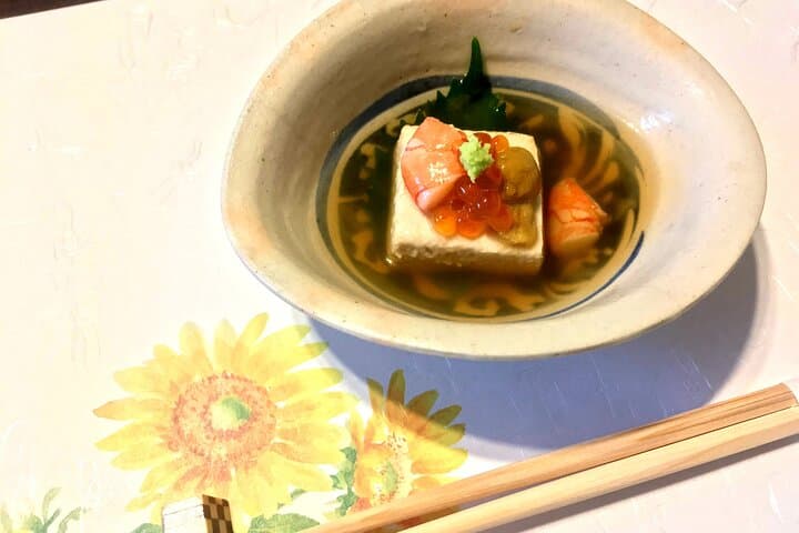 KYOTO GION Walking PRIVATE Tour and Customized Kappo Dinner — photo 4