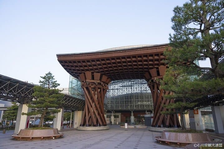 Kanazawa Ninja Temple Half Day E-bike tour — photo 15