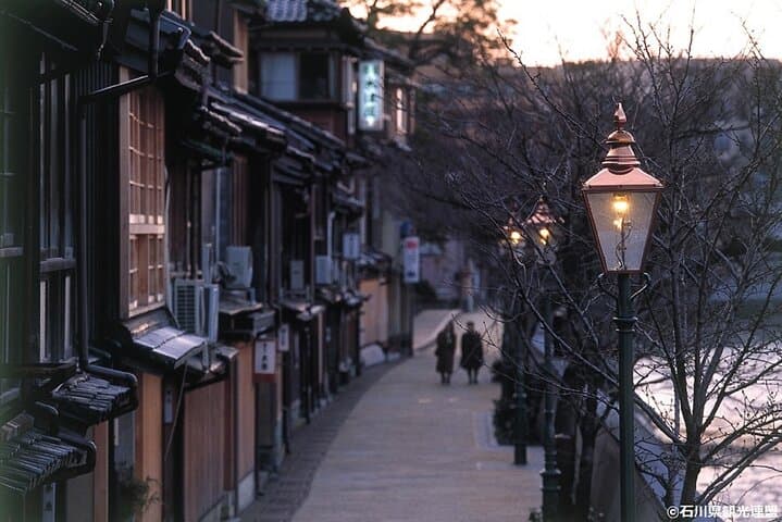 Kanazawa Half Day E-bike Tour — photo 11