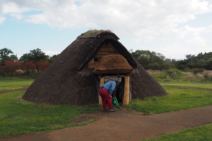 Half-day Private Tour of Jomon Archaeological site and art Museum — photo 4