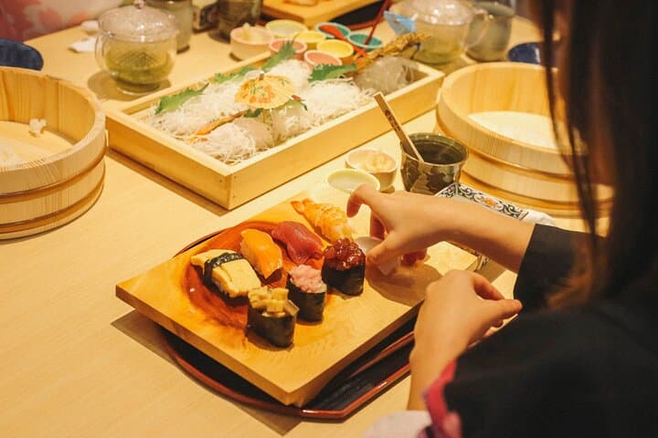 Popular Sushi Making Class near Tokyo Tower — photo 6