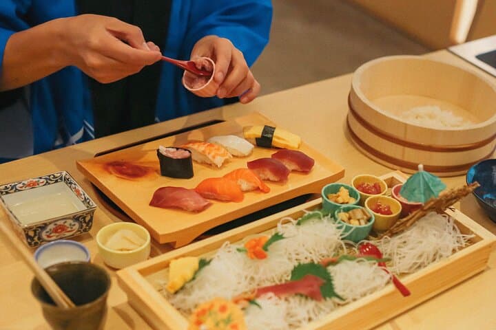 Popular Sushi Making Class near Tokyo Tower — photo 4