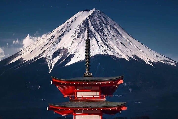 Mt. Fuji Day Trip from Tokyo with English Speaking Driver Guide — photo 2