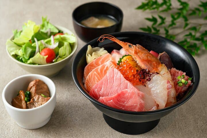 Tokyo Seafood Buffet Meal with Optional Tuna Filleting Show — photo 2