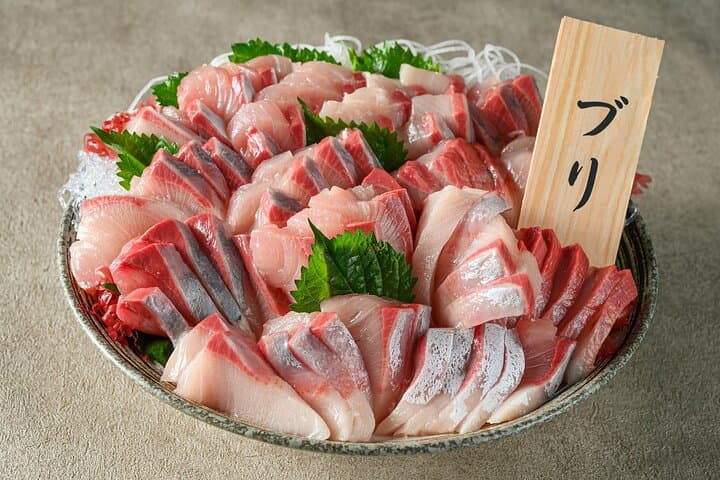 Tokyo Seafood Buffet Meal with Optional Tuna Filleting Show — photo 10