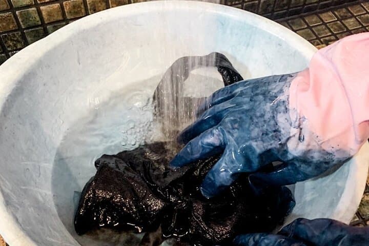 Taisho Era Folk House Unique Indigo Dyeing for All Ages — photo 7