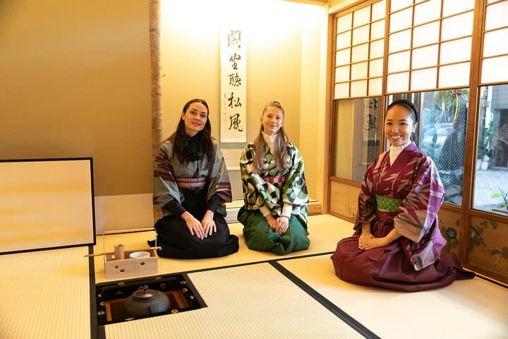 Zen Meditation and Tea Ceremony in Endoji Arcade — photo 2