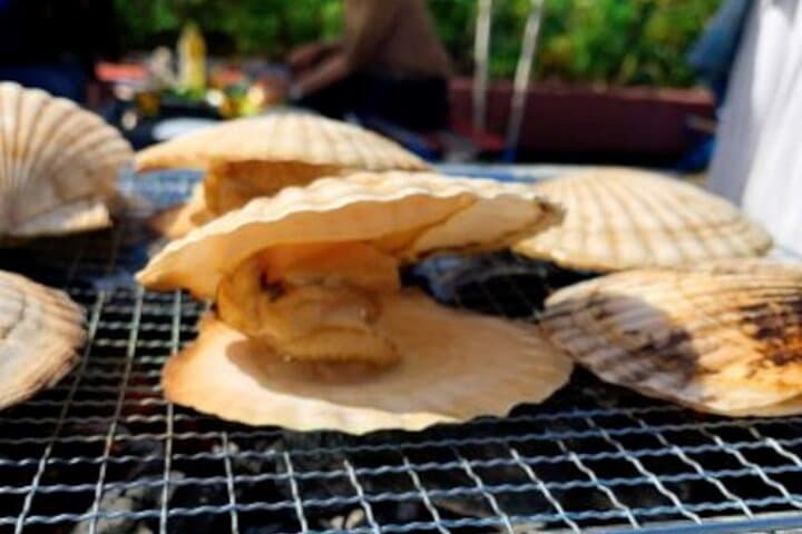 Tsukiji BBQ Tour with National licensed Guide — photo 2