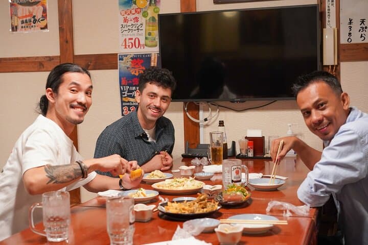 Okinawa Bar Hopping Tour with Sanshin Live in Music Town Koza — photo 8