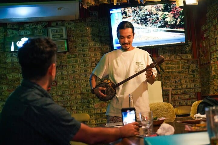 Okinawa Bar Hopping Tour with Sanshin Live in Music Town Koza — photo 11