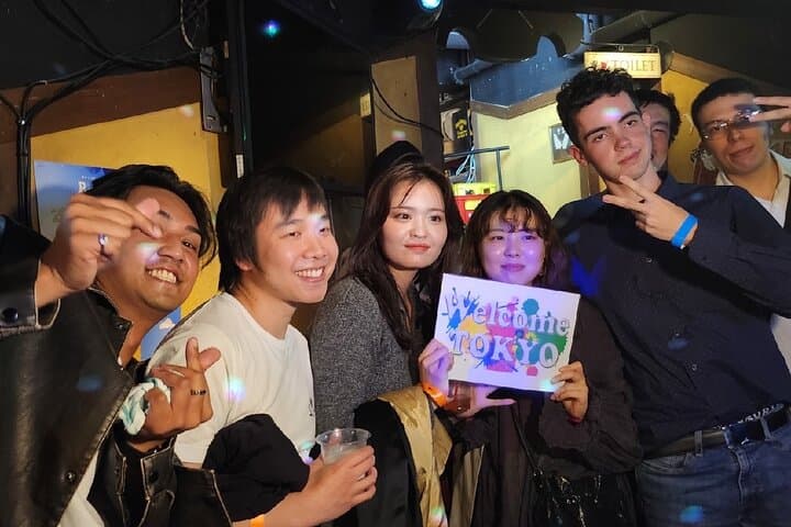 3-Hour Tokyo Pub Crawl Nightlife Welcome Guided Tour in Shibuya — photo 17