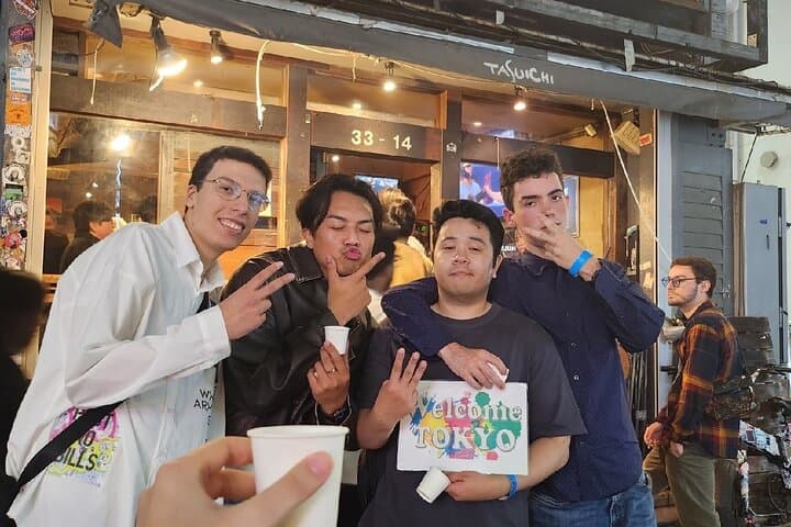 3-Hour Tokyo Pub Crawl Nightlife Welcome Guided Tour in Shibuya — photo 11