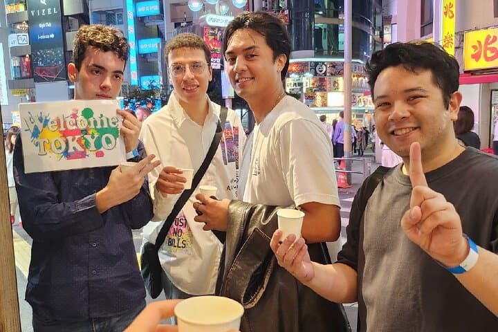 3-Hour Tokyo Pub Crawl Nightlife Welcome Guided Tour in Shibuya — photo 12