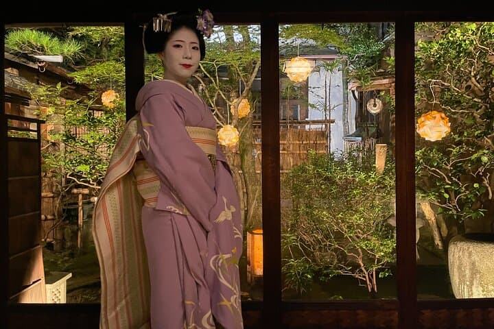 Kyoto: Maiko Happy Hour & Tea Ceremony at a Lifestyle Museum — photo 3
