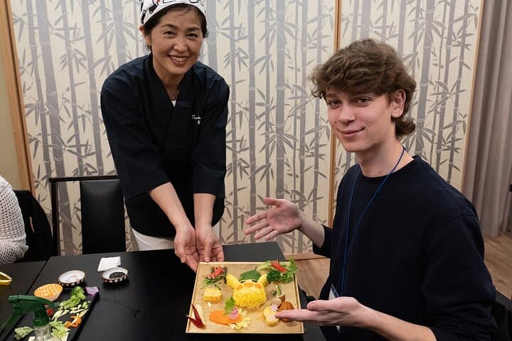 Making a Pokémon Pikachu character Bento — photo 11