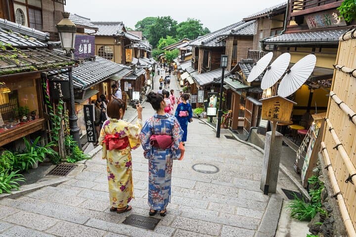 Kyoto 6hr Private Guided Tour & Kimono Experience — photo 4