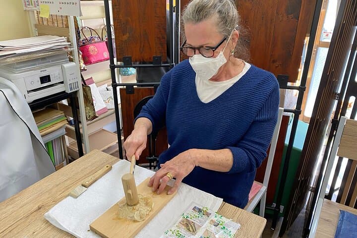 Private Workshop to Create Paper Last for 1,000 years in Ueno — photo 5