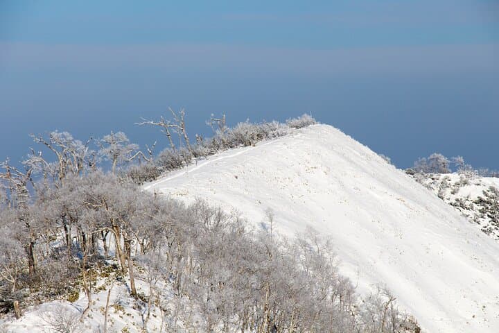 Snowshoeing at Lake Mashu Outer Rim of the Caldera — photo 4