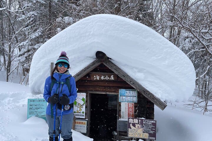 Snowshoeing and Onsen Adventures in a Winter Wonderland -Sapporo. — photo 9