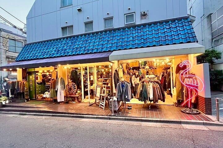 Tokyo Private Vintage Shopping Tour in a Town of youth culture — photo 5