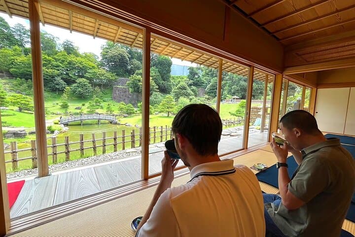 Full-Day Tour from Kanazawa: Samurai, Matcha, Gardens and Geisha — photo 2