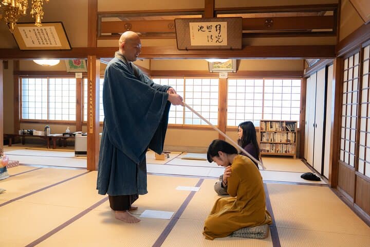 Tokyo Zen Meditation at Private Temple with Monk — photo 3