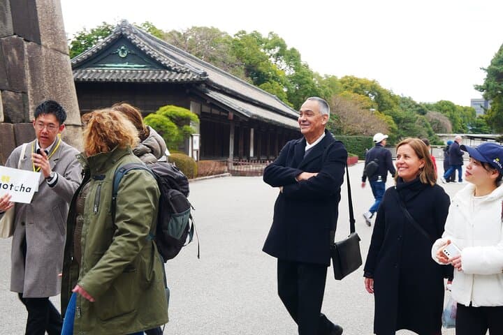 Tokyo Private Tour: Imperial Palace East Gardens&Edo Castle Ruins — photo 19