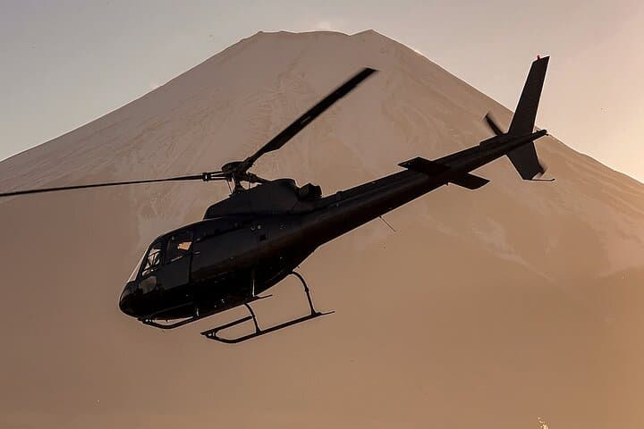 【TOKYO→FUJI】 Helicopter Oneway Transfer 35mins — photo 10