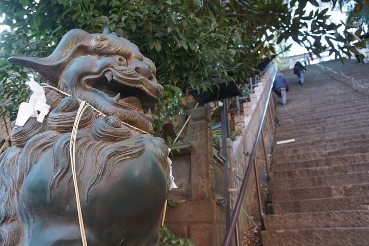 Tokyo: Top 3 Hidden Tokyo Tower Photo Spots and Local Shrine — photo 4
