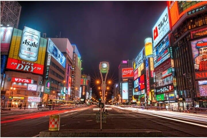 Exploring Hokkaido Nightlife Susukino Evening Walking Tour — photo 2