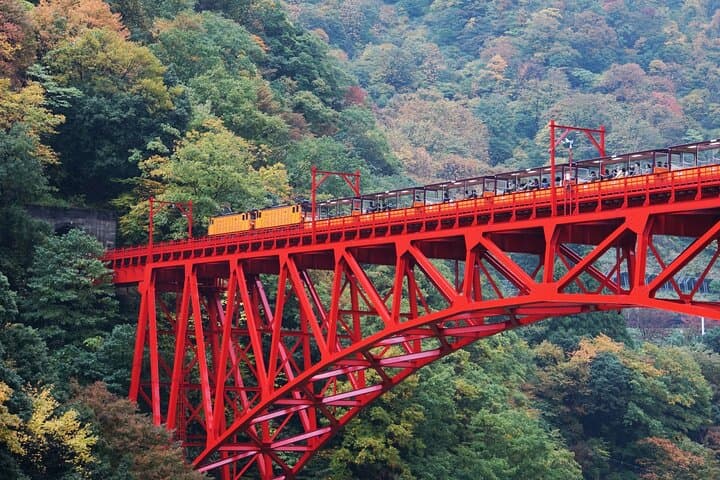 Full Day Tour to Kurobe Gorge and Unazuki Onsen from Kanazawa — photo 5
