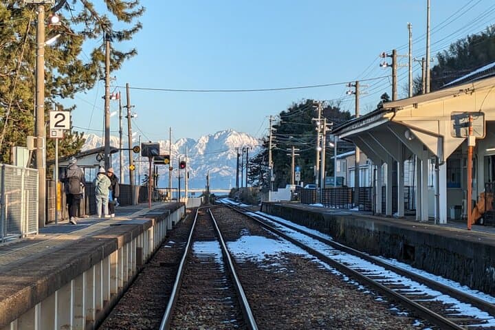 Toyama Bay and Takaoka Town Metalworking Tour From Kanazawa — photo 6