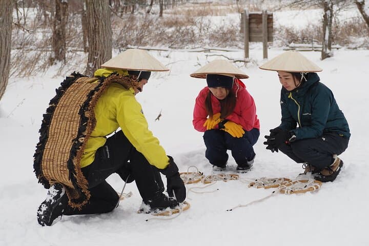 Kitashiobara-mura Private Winter Hiking in Kanjiki Tradition — photo 5